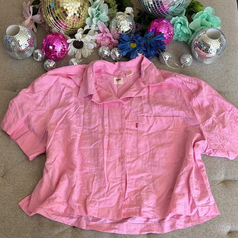 Levi's Bright Pink Short Sleeve Button-Up Shirt